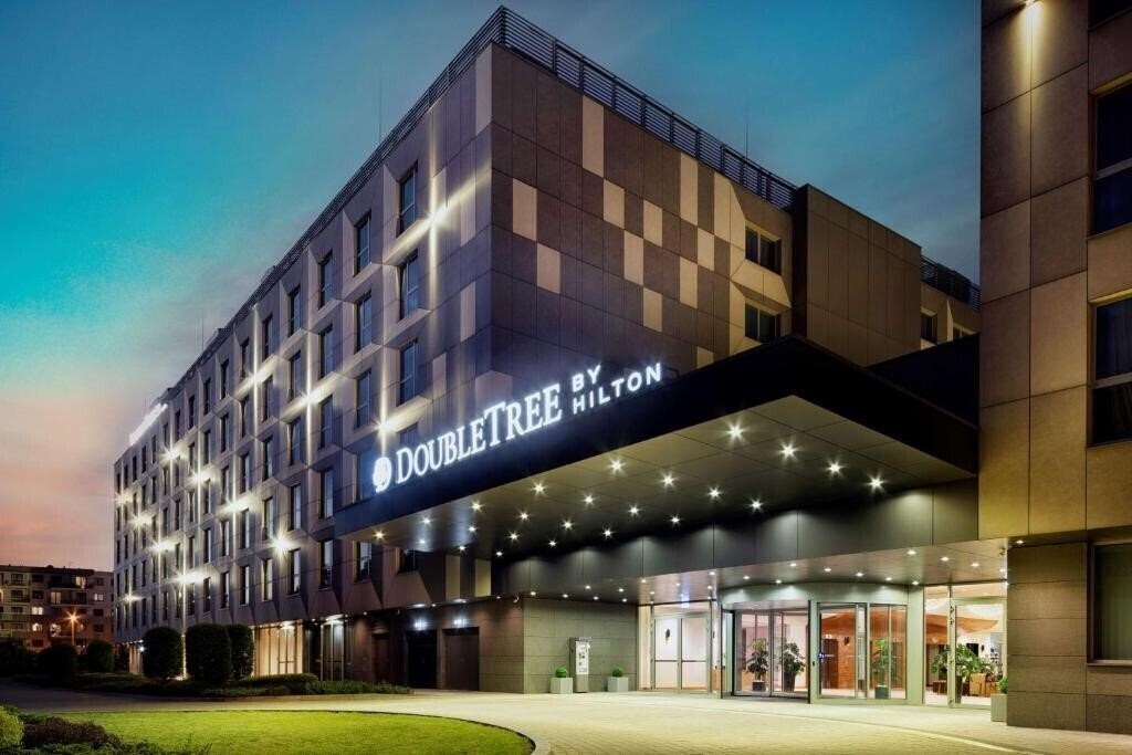 Фото Doubletree By Hilton Krakow Hotel & Convention Cen 4*