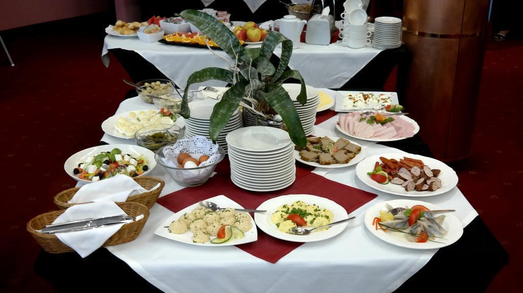 Картинка Orient Hotel 4*