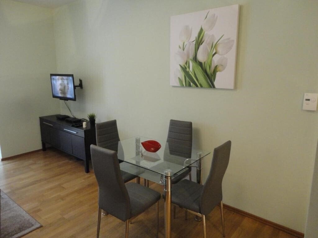Зображення Angel Plaza Apartments 4*