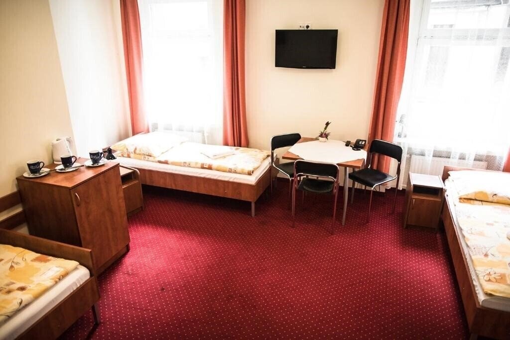 Готель Zaczek Hotel Studencki 2*