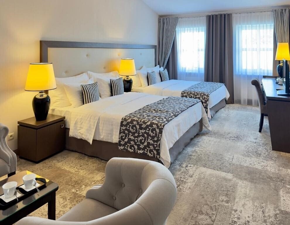 Картинка Metropolitan 4*