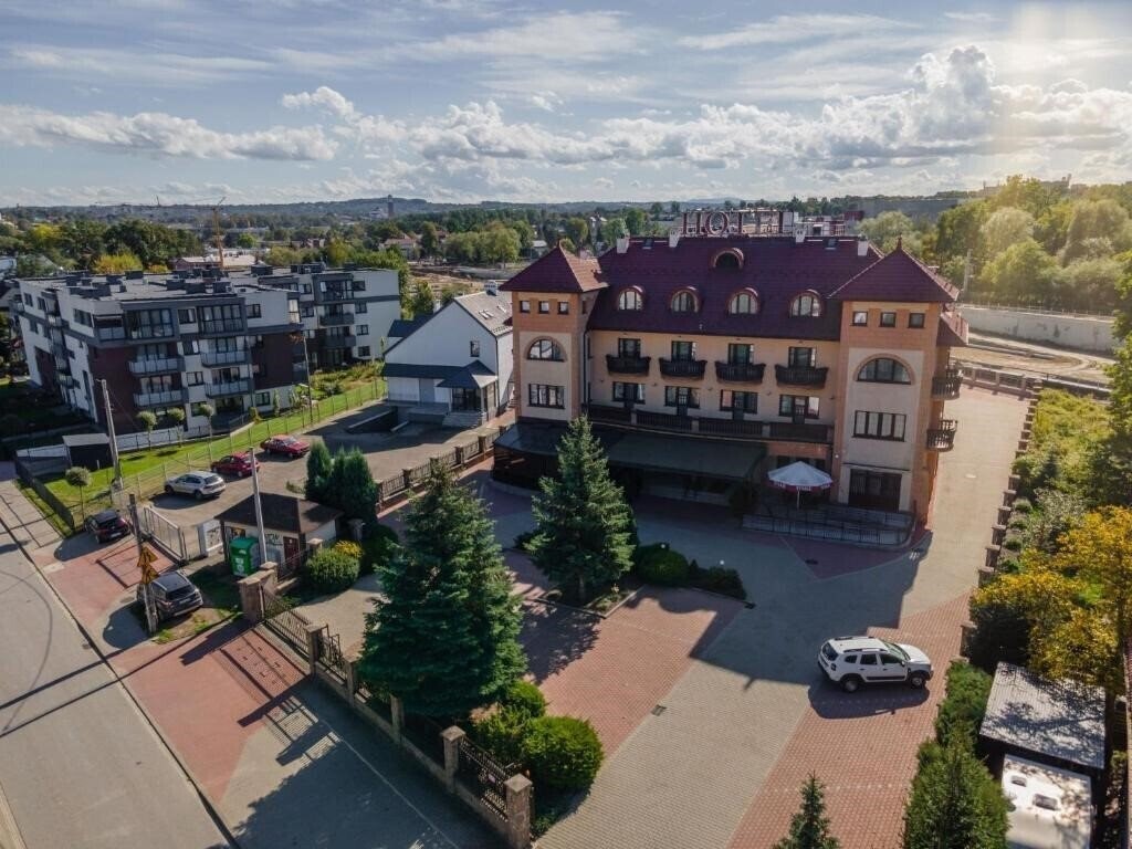 Готель Ruczaj 3*