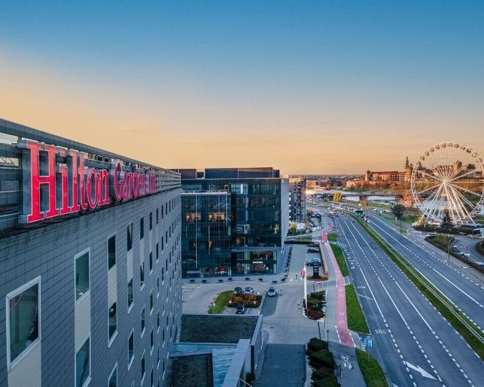 Отель Hilton Garden Inn Krakow 4*