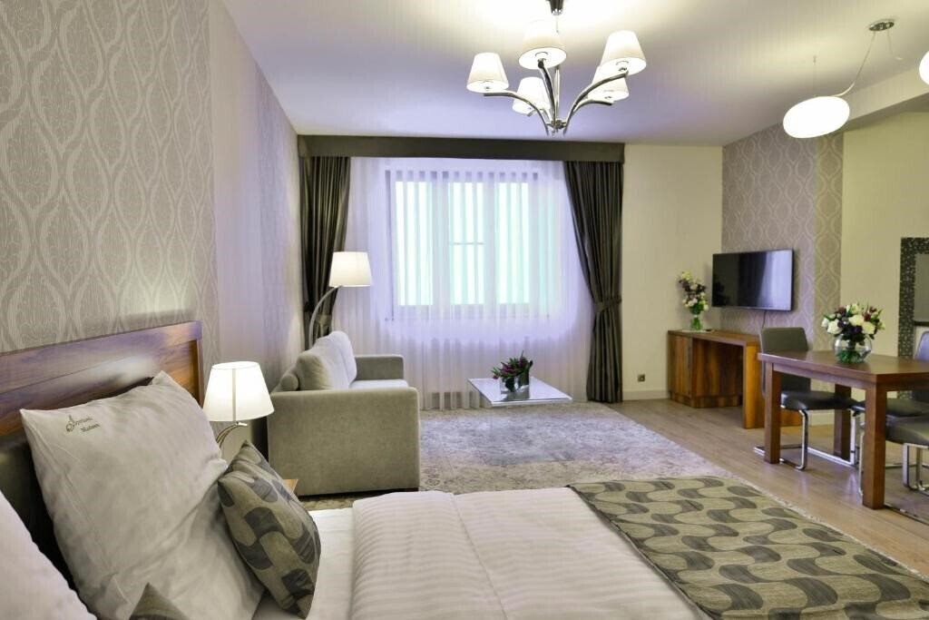 Фотография Hotel Miodowa 3*
