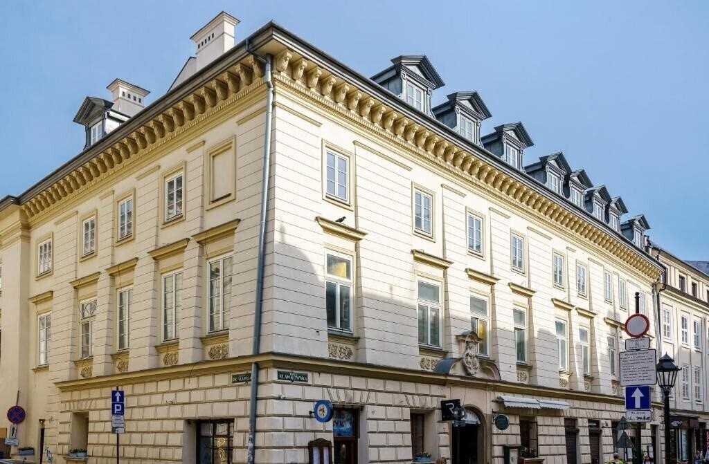 Готель Hotel Unicus Palace Old Town 5*