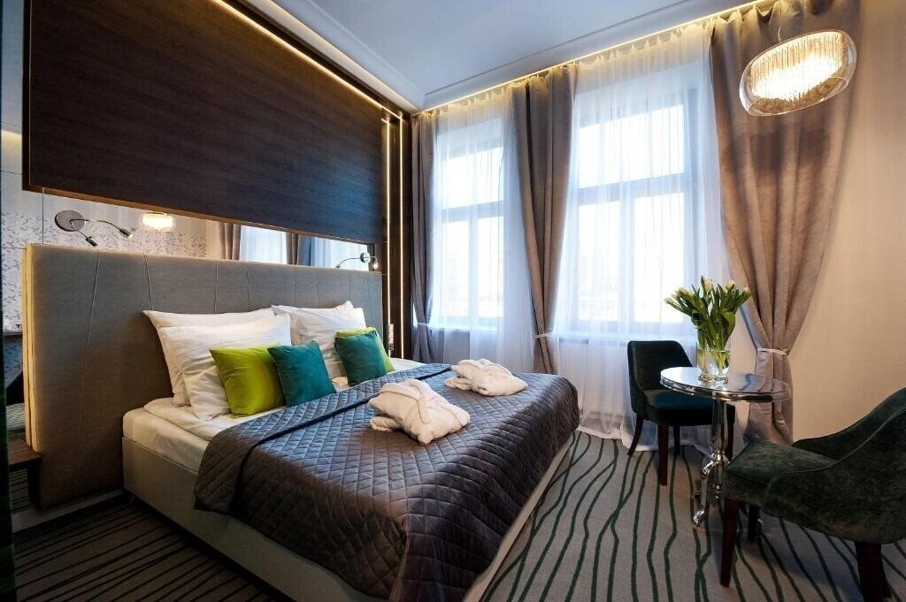 Отель Plaza Residence Self Check-In 4*