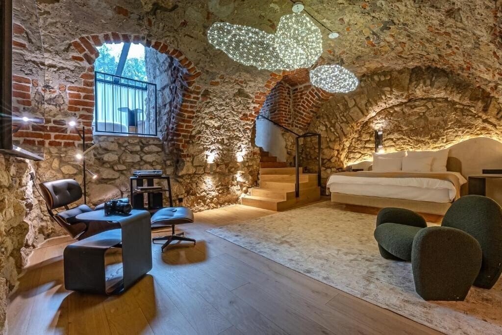 Изображение Nomadic Suites 4*