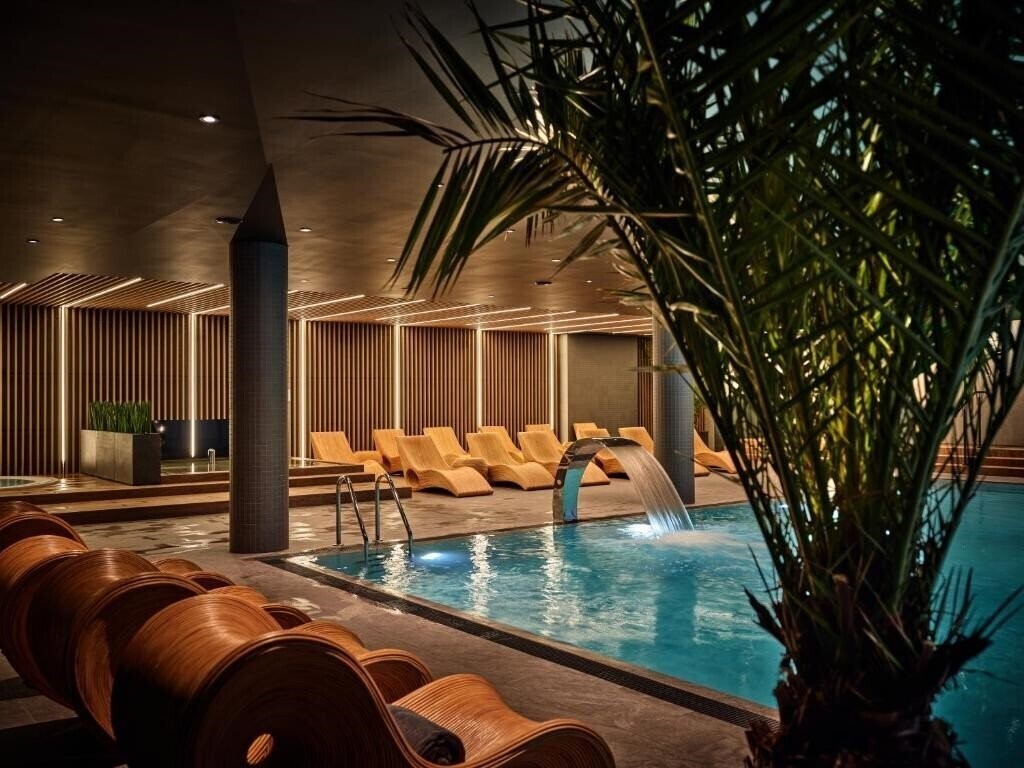 Фотография AC Hotel by Marriott Krakow 4*