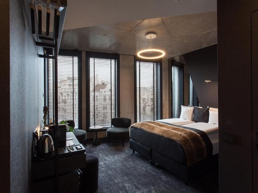 Фото The Loft Hotel Adults Only 4*