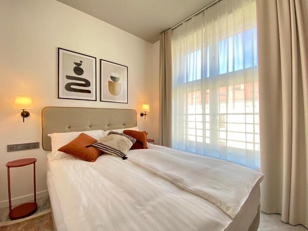Фото H11 Apart Hotel 4*