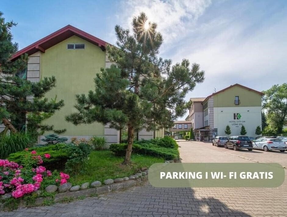 Отель Hotel City 4*