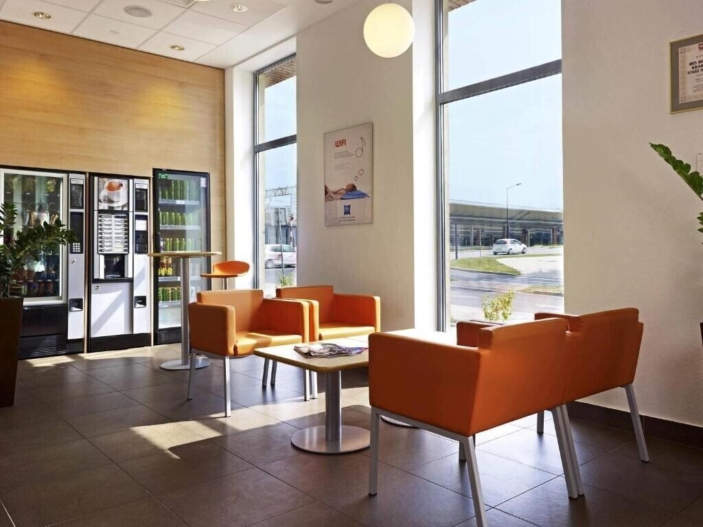 Фото Ibis Budget Hotel 1*
