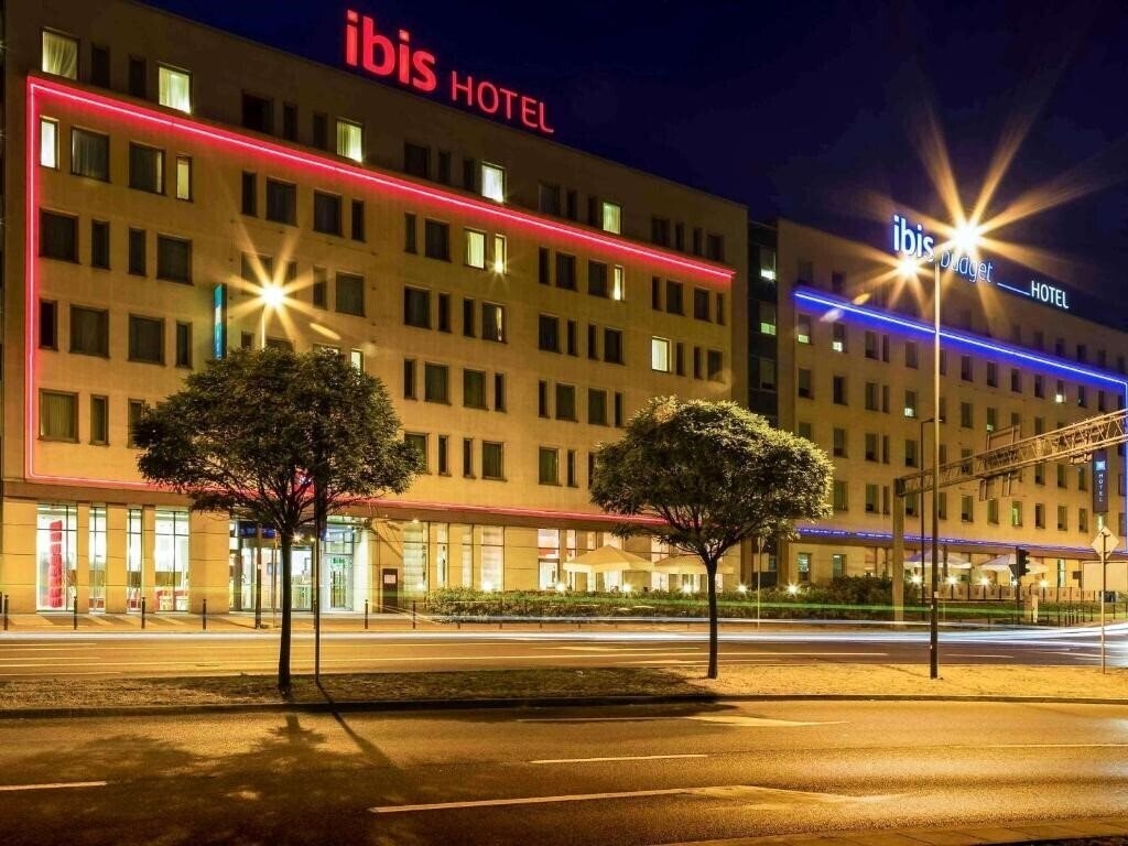 Готель Ibis Hotel Stare Miasto 2*