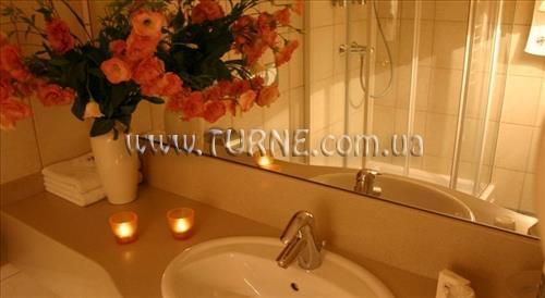 Готель Hotel Sympozjum & SPA 4*