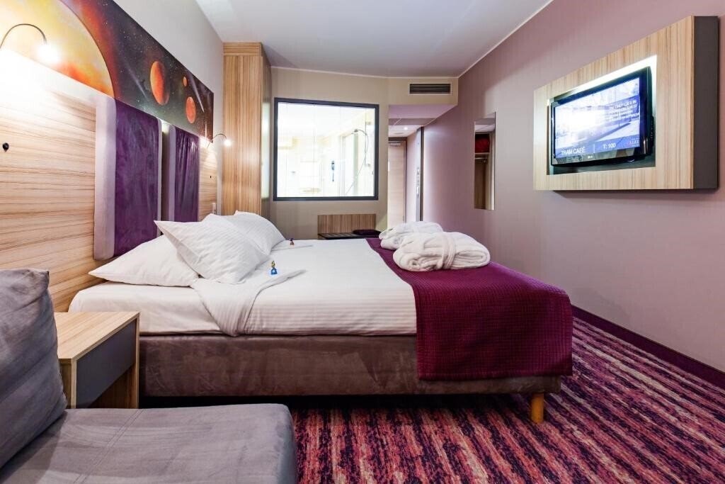 Зображення Hotel Galaxy Krakow 4*