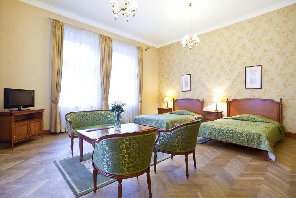 Изображение Royal 4*