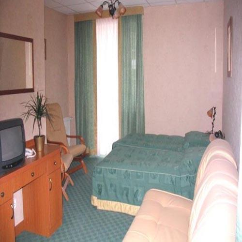 Картинка Henryk 3*