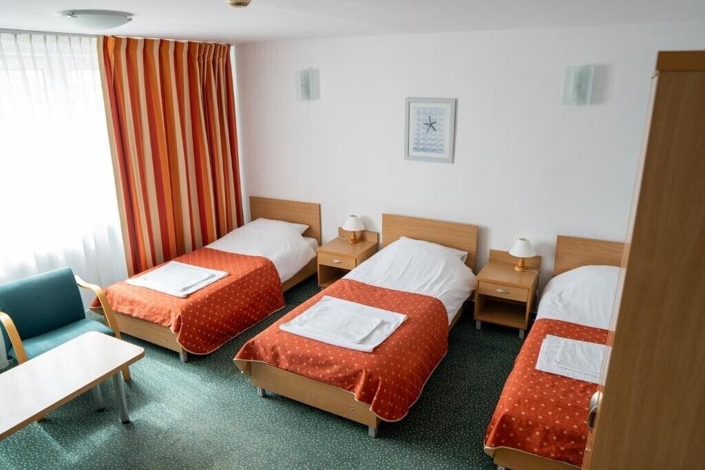 Фото Wilanow Warszawa By Desilva 3*