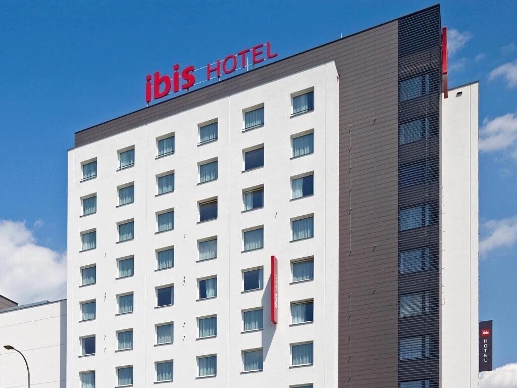 Фотографія Ibis Warszawa Reduta 2*
