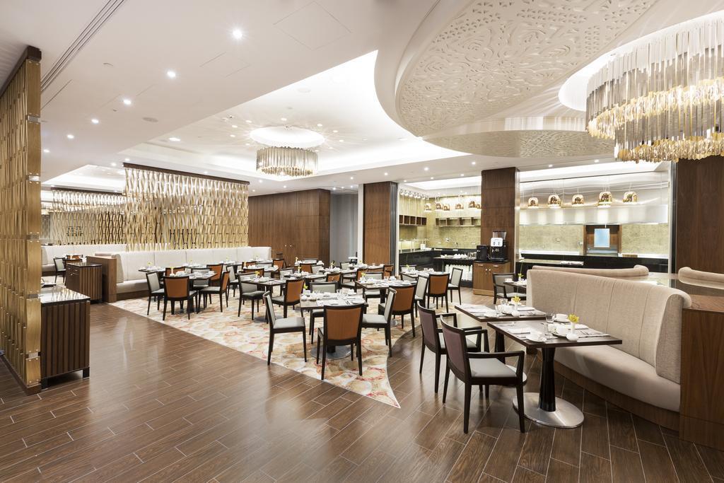 Картинка Doubletree By Hilton Hotel & Conference Centre 4*