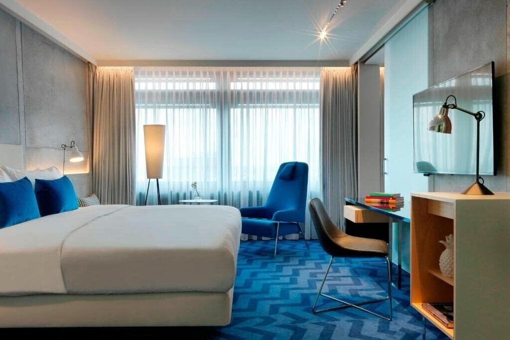 Фото Renaissance Warsaw Airport Hotel 5*