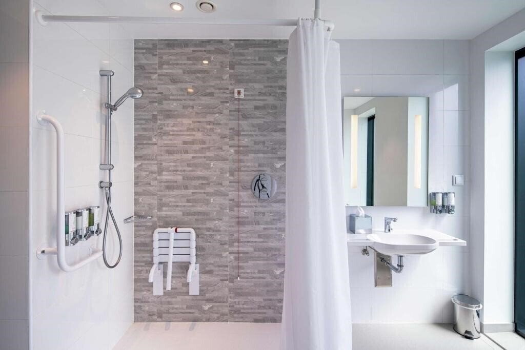 Фотографія Hampton by Hilton Warsaw Mokotow 3*