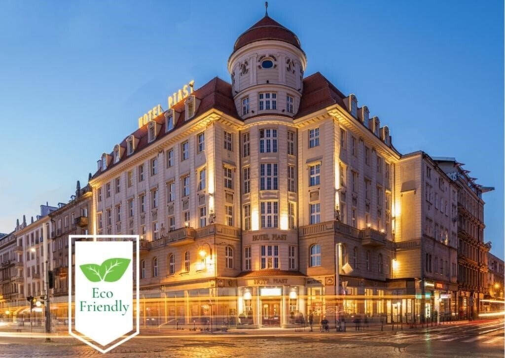 Готель Piast Hotel 2*