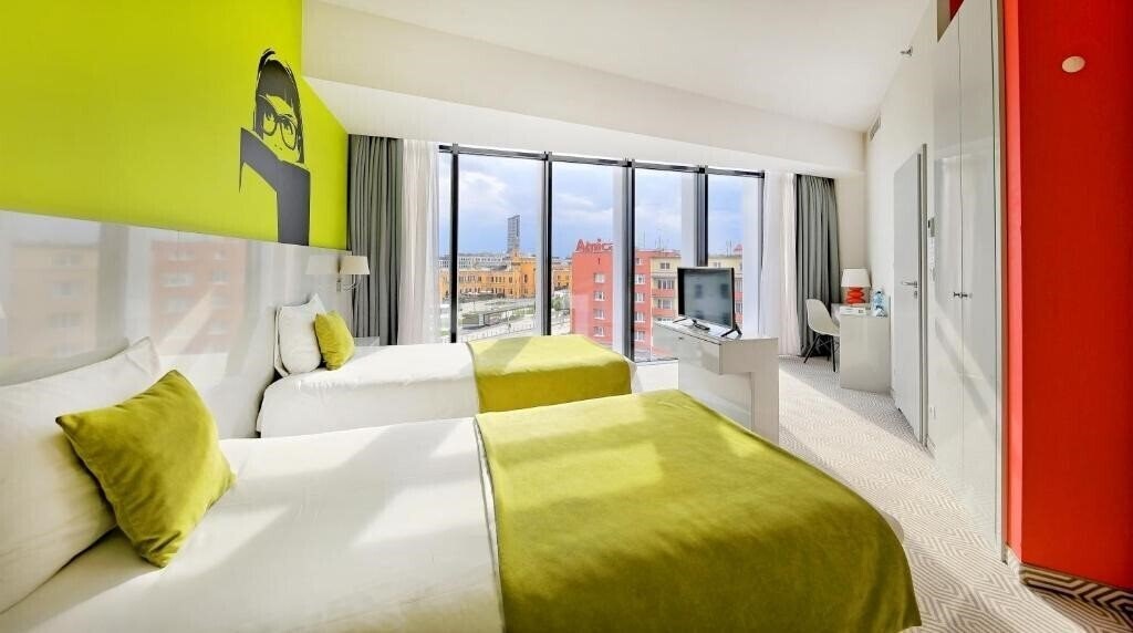 Фото Ibis Styles Wroclaw Centrum 3*