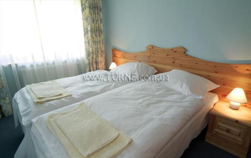 Готель Pensionat Pod Nosalem 3*