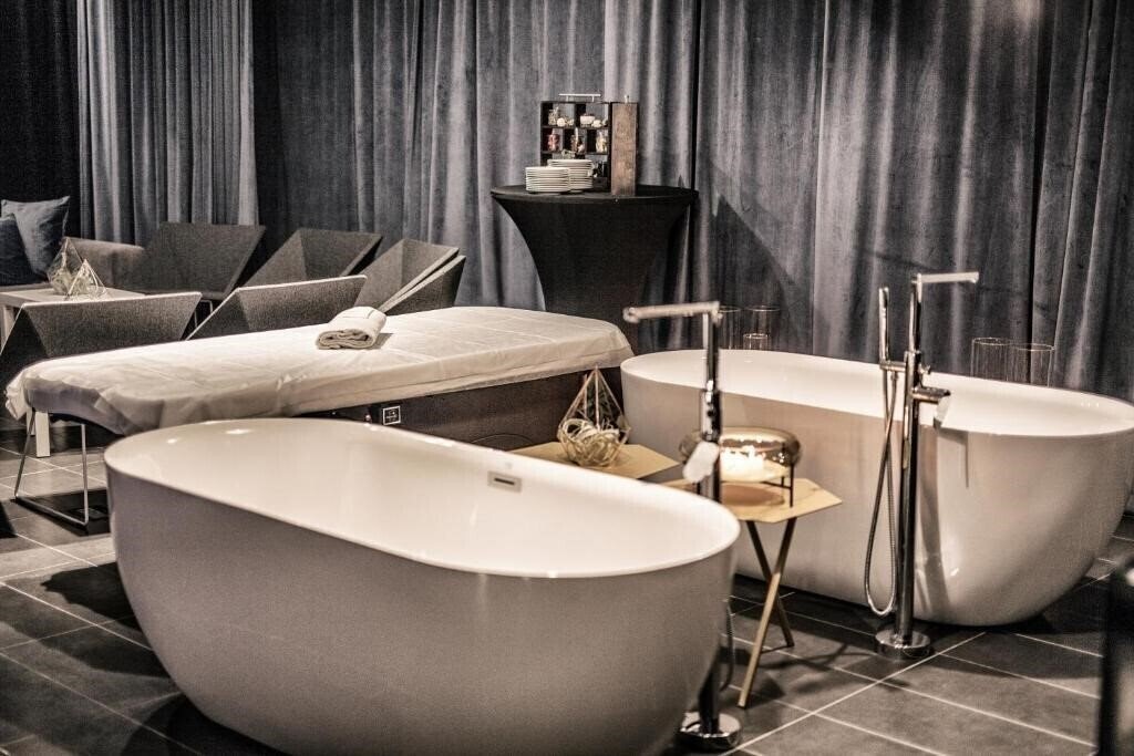 Фотография Rezydencja Grand Nosalowy Dwor Resort & Spa 5*
