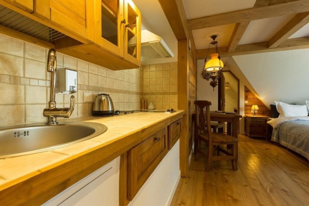 Фотография Bambi Rezydencja Butique Pensjonat Apart Htl 1*