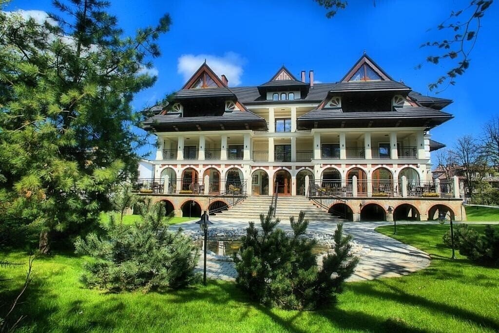 Отель Logos Hotel Zakopane 3*