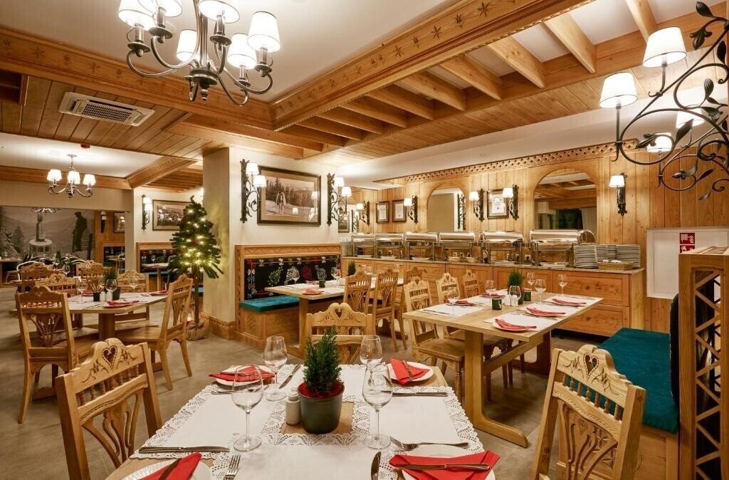 Фото Logos Hotel Zakopane 3*
