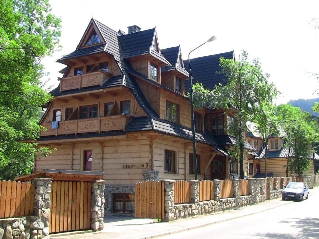 Отель Bystry вилла