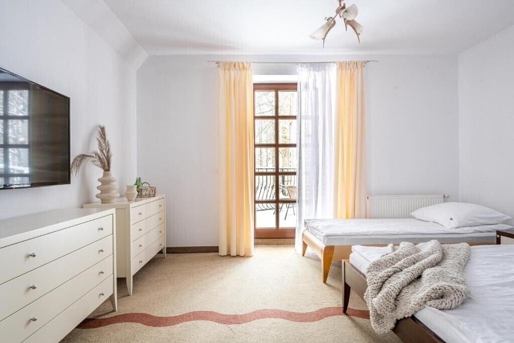 Готель Villa Bor вилла
