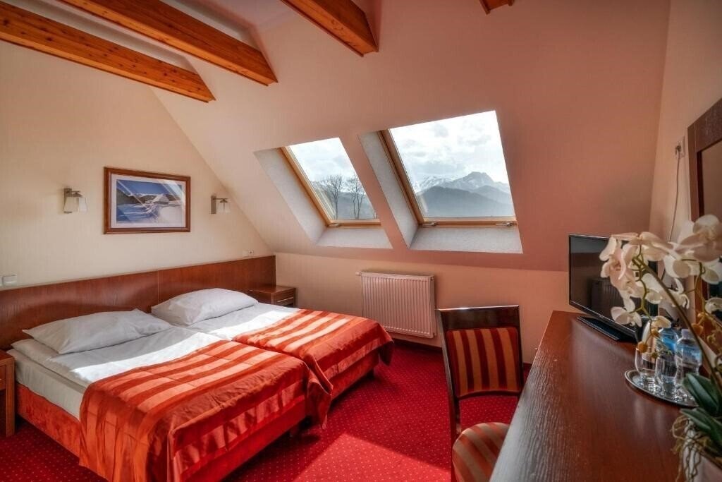 Фото Hotel Tatra 3*