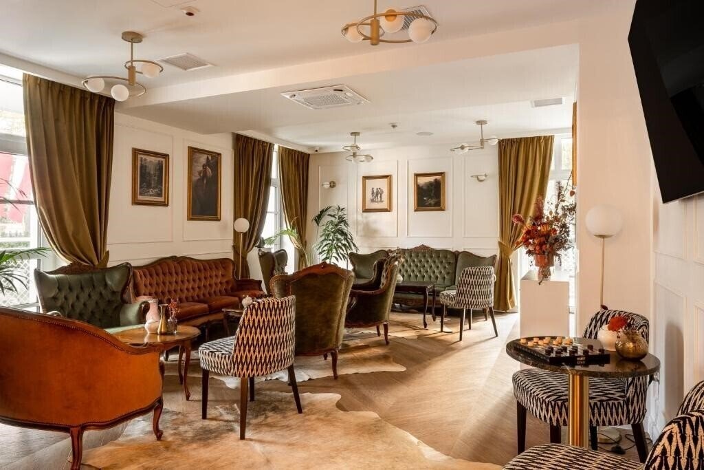 Готель Pansionat Renesans 3*