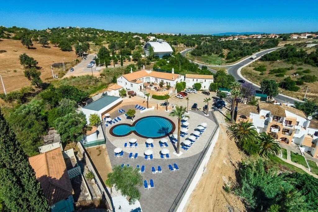 Отель Oleandro Country Club 3*