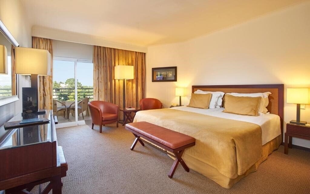 Картинка Porto Bay Falesia 4*