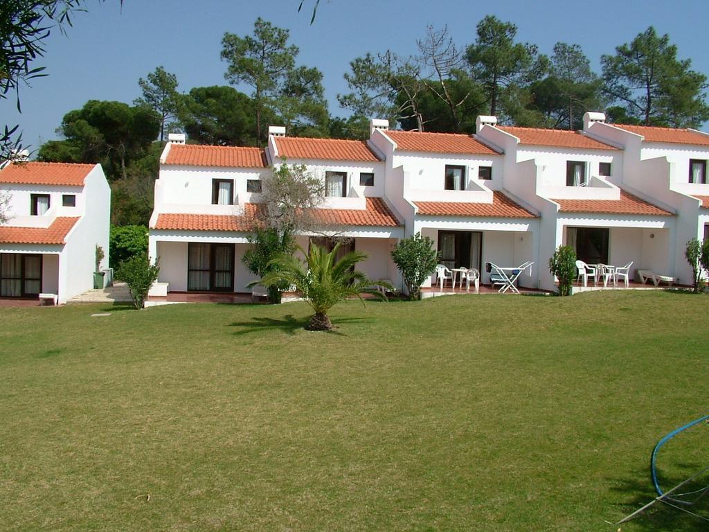 Готель Algarve Gardens 3*