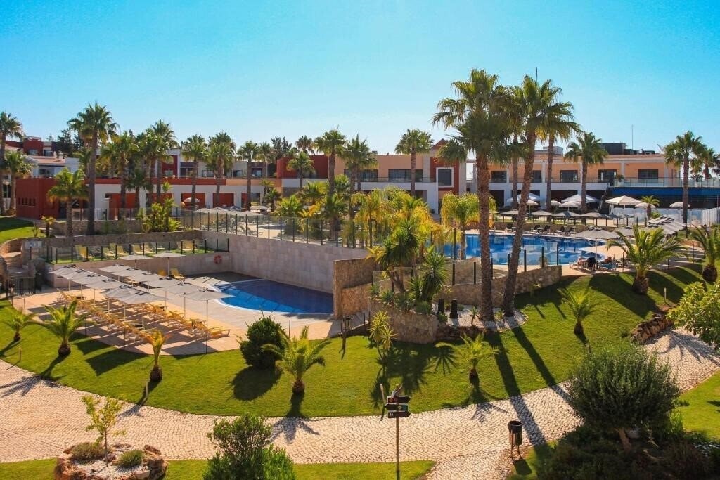 Фотографія Vitor'S Village Resort 4*