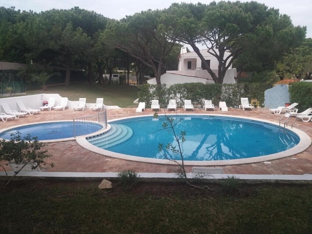 Отель Aldeia Da Falesia 3*