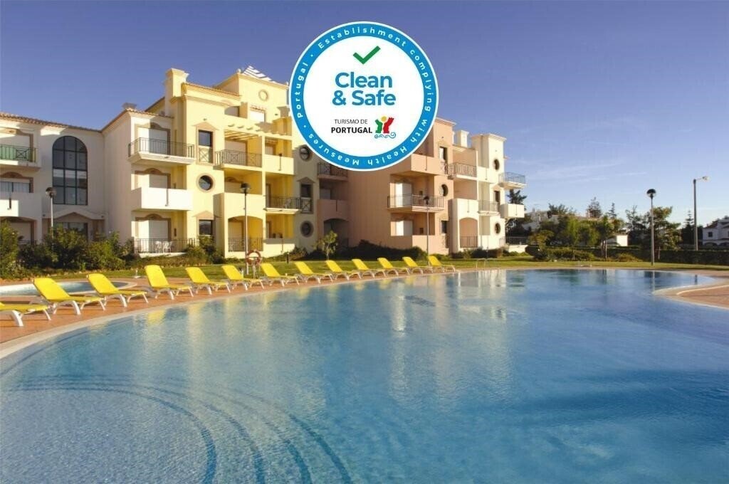 Готель Eden Village 3*