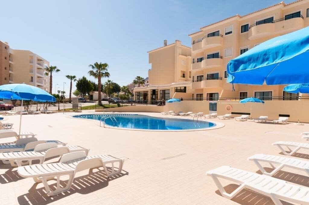 Готель Plaza Real 3*