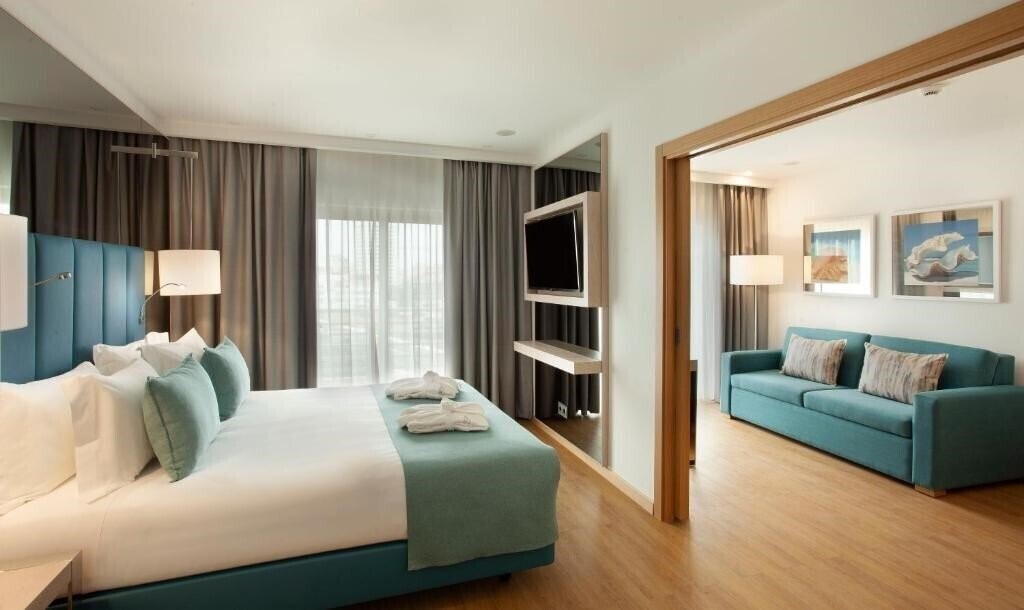 Изображение Turim Presidente Hotel 3*