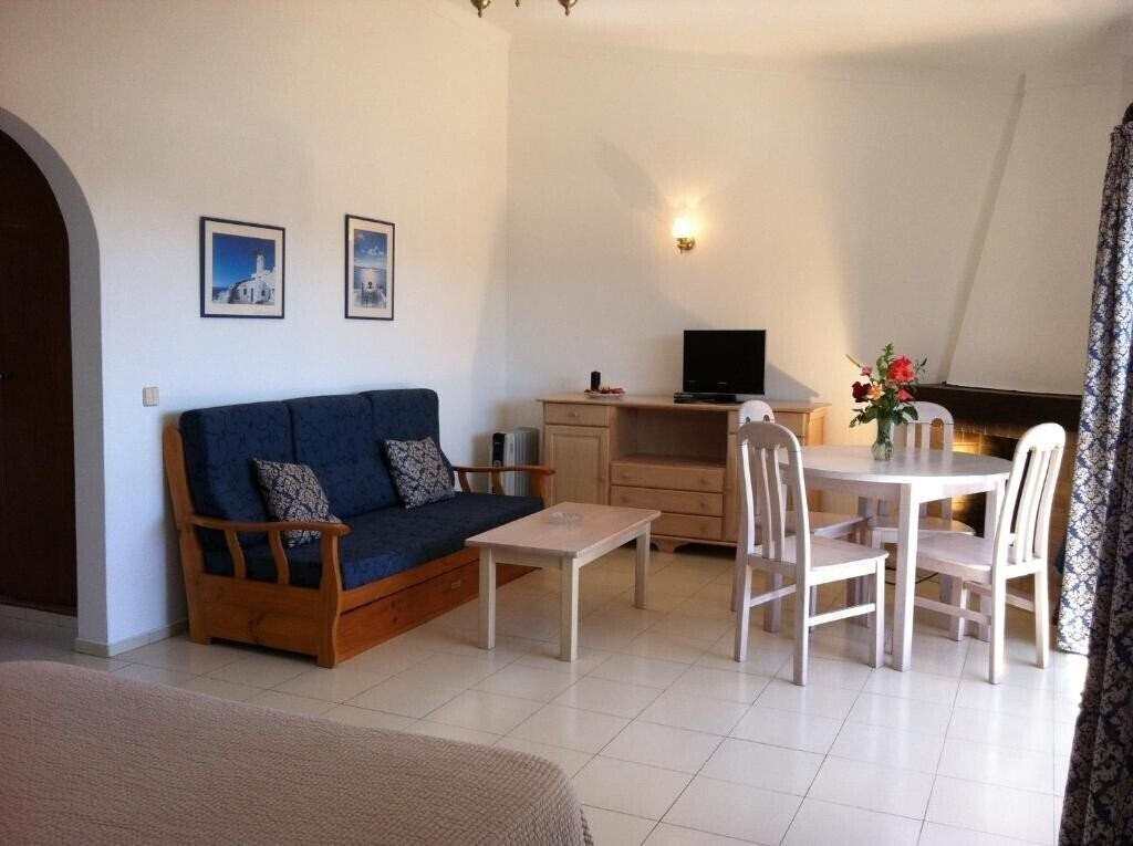 Картинка Turiquintas 3*