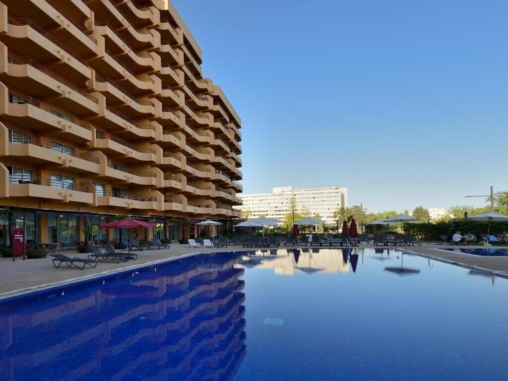 Отель Portobelo Vilamoura 4*