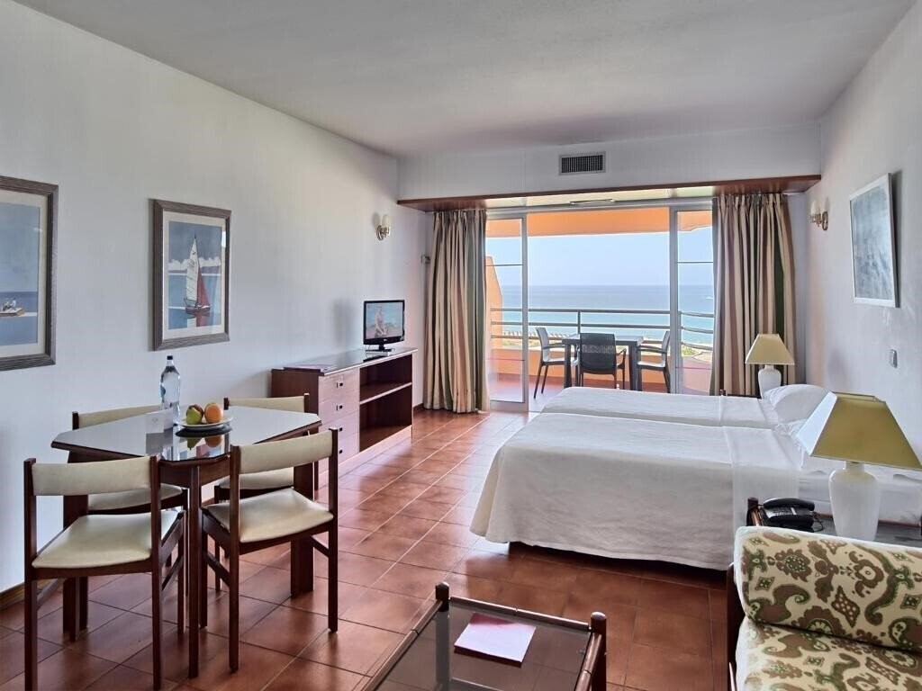 Фото Portobelo Vilamoura 4*