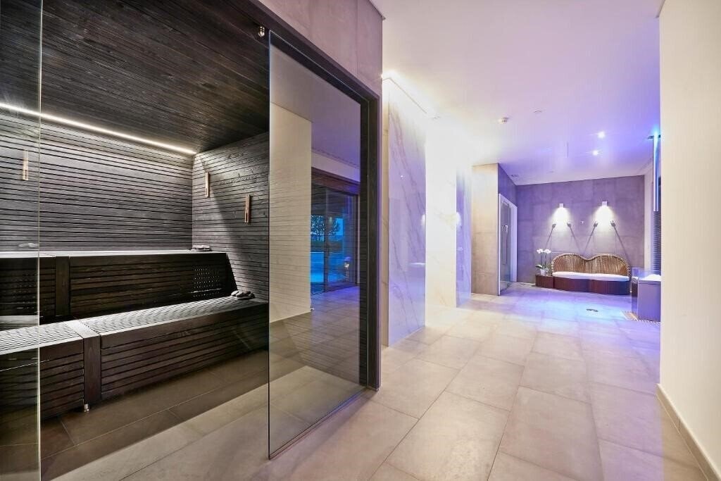 Фото Cascade Wellness & Lifestyle Resort 5*