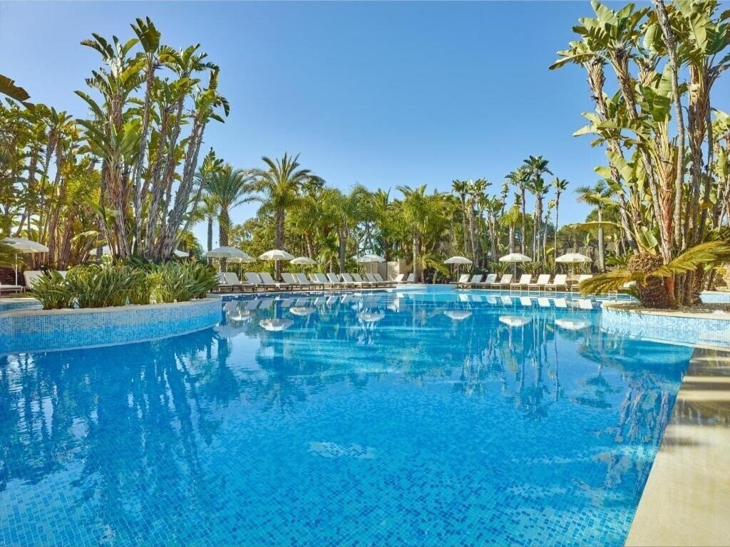 Готель Ria Park Hotel 5*